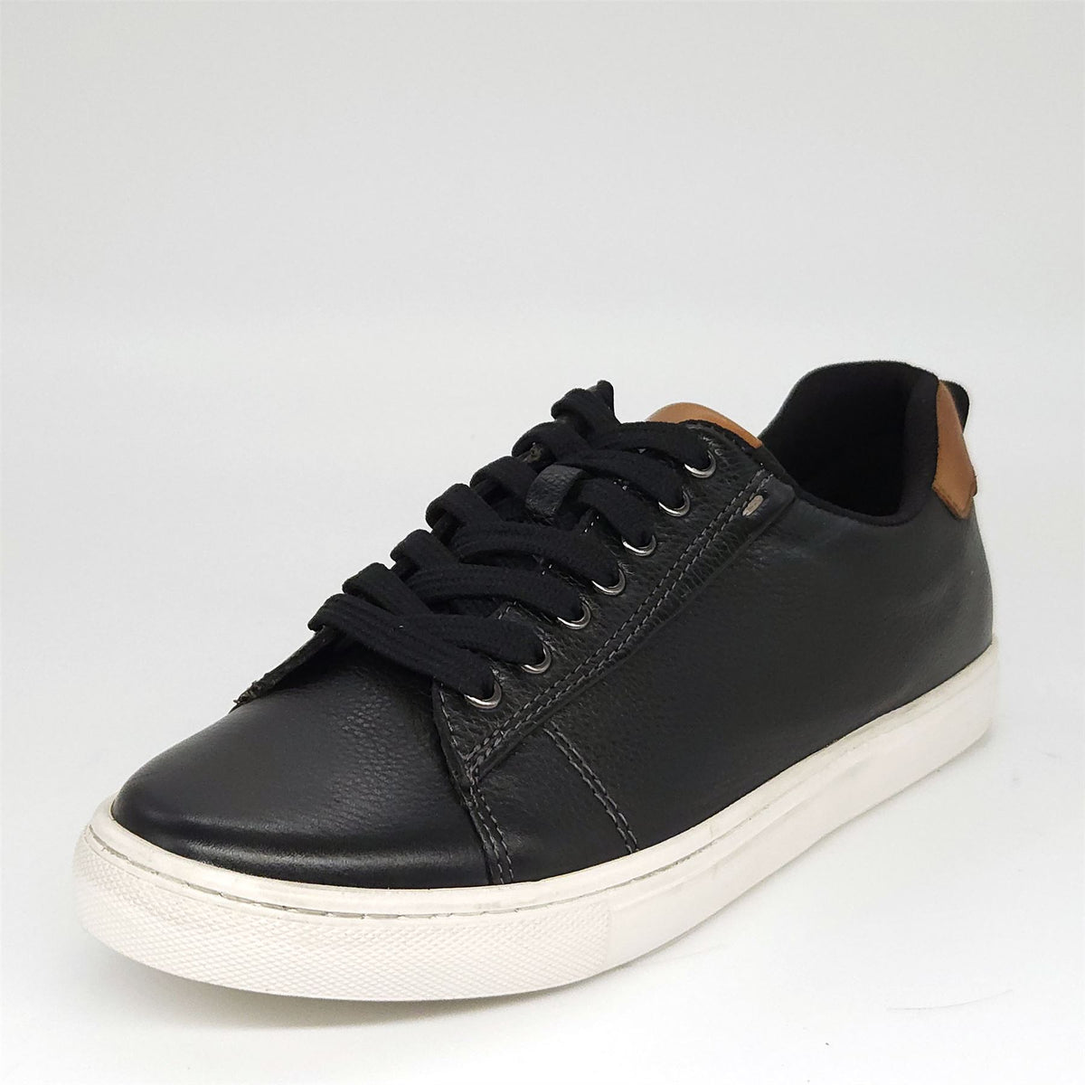 Romford Smart Lace Up Trainers